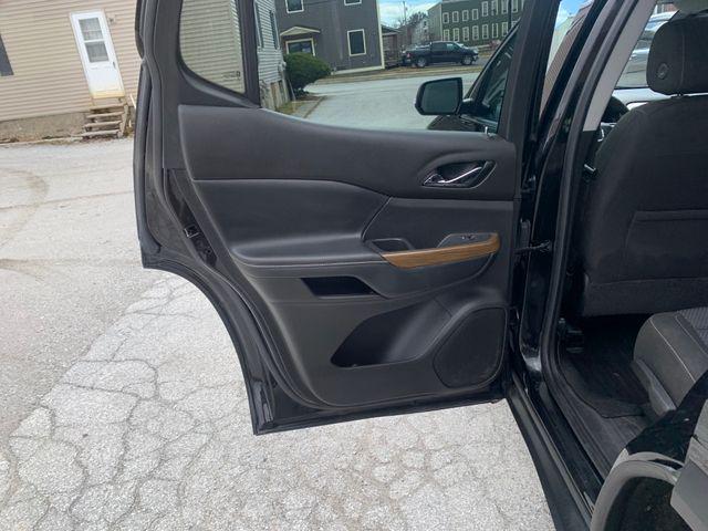 2021 GMC Acadia AWD SLE