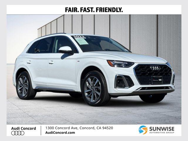 Glacier White Metallic 2023 Audi Q5 quattro Premium S Line 45 TFSI SUV / Crossover All-Wheel Drive Automatic