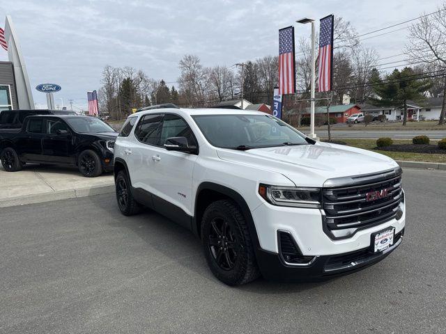 2023 GMC Acadia AWD AT4