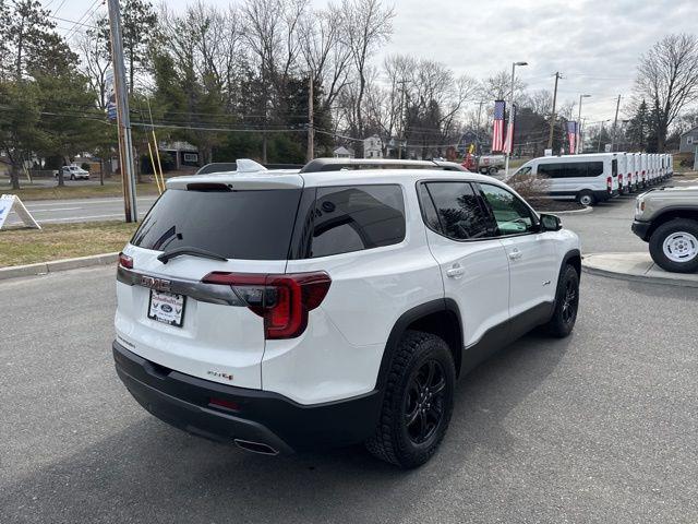 2023 GMC Acadia AWD AT4