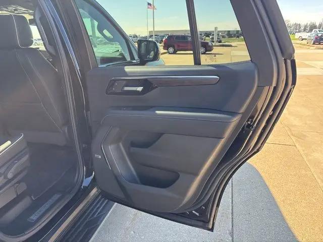 2026 Chevrolet Tahoe 4WD Premier