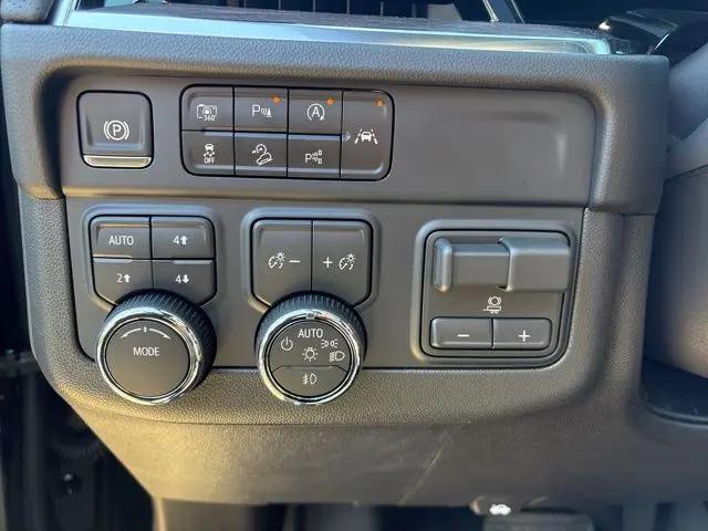2026 Chevrolet Tahoe 4WD Premier
