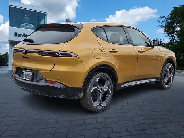 2026 Alfa Romeo Tonale Veloce AWD