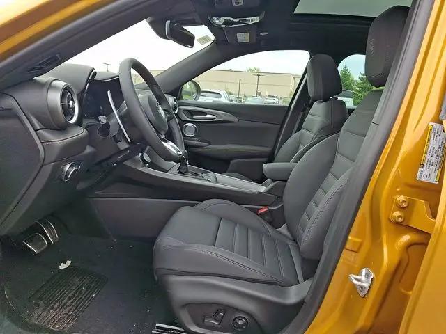 2026 Alfa Romeo Tonale Veloce AWD