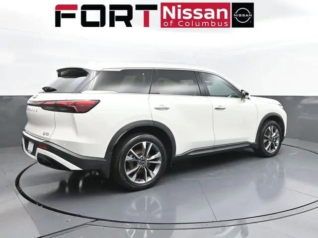 2023 INFINITI QX60 LUXE AWD