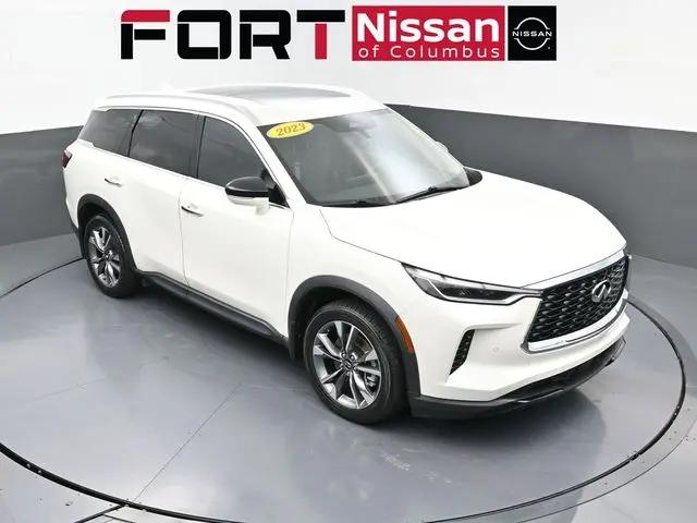 2023 INFINITI QX60 LUXE AWD