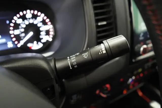 2023 Nissan Frontier Crew Cab PRO-4X 4x4