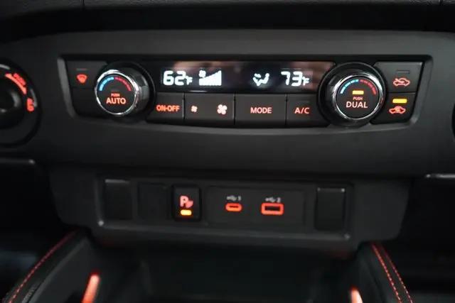 2023 Nissan Frontier Crew Cab PRO-4X 4x4