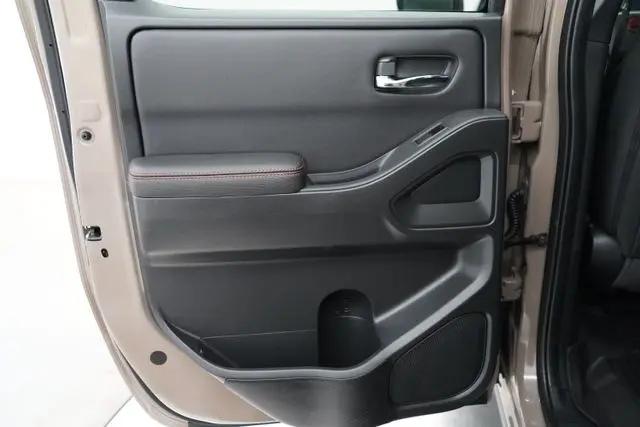 2023 Nissan Frontier Crew Cab PRO-4X 4x4