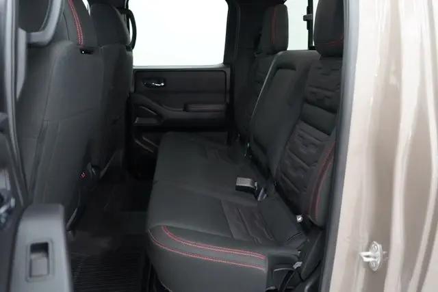 2023 Nissan Frontier Crew Cab PRO-4X 4x4