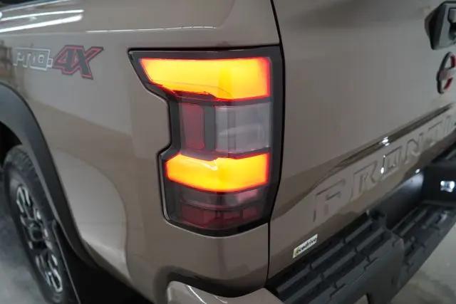 2023 Nissan Frontier Crew Cab PRO-4X 4x4