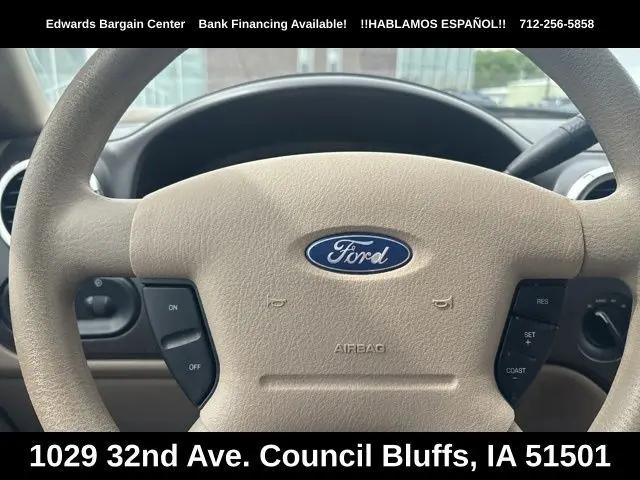 2003 Ford Expedition XLT