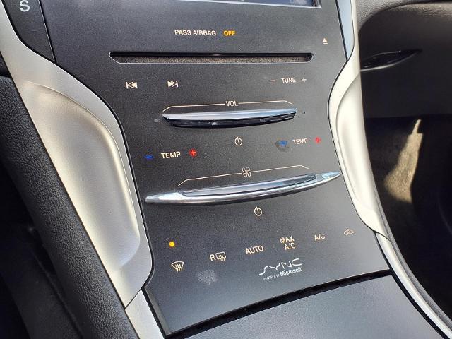 2013 Lincoln MKZ Base