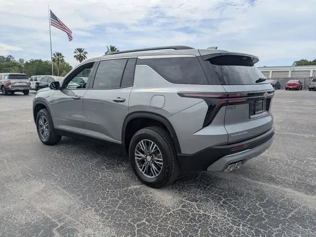 2026 Chevrolet Traverse FWD LT