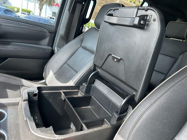 2023 GMC Yukon 2WD SLT