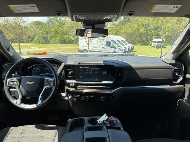 2025 Chevrolet Silverado 2500HD 4WD Crew Cab Long Bed LT