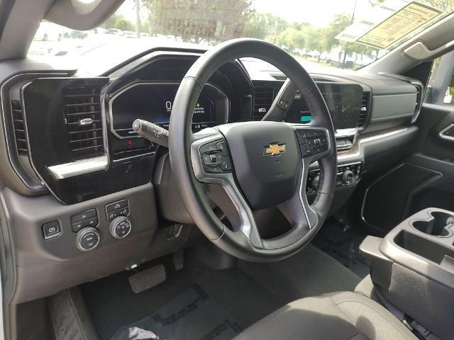 2025 Chevrolet Silverado 2500HD 4WD Crew Cab Long Bed LT