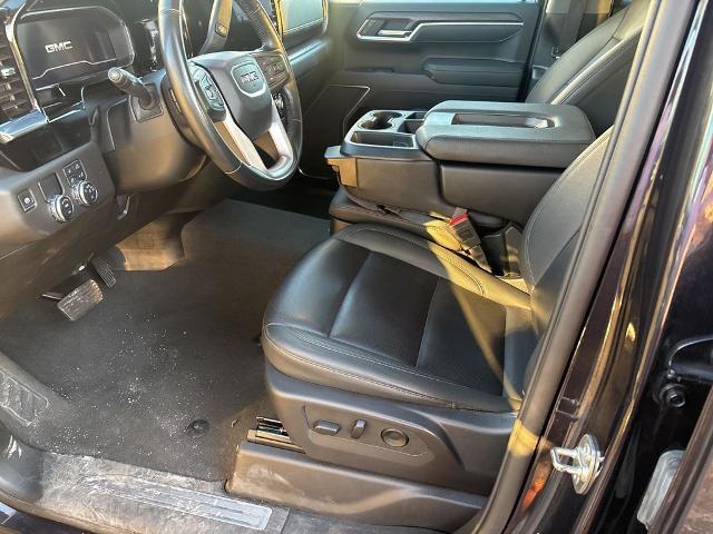 2025 GMC Sierra 1500 2WD Crew Cab Short Box SLT