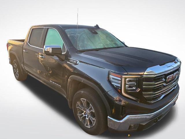 2025 GMC Sierra 1500 2WD Crew Cab Short Box SLT