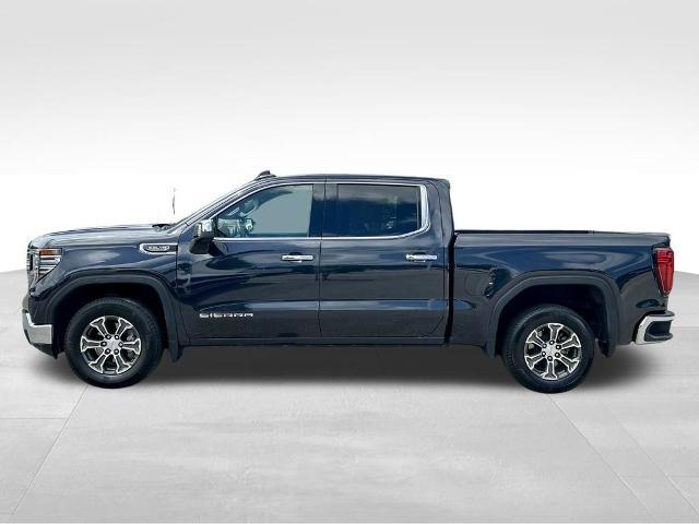 2025 GMC Sierra 1500 2WD Crew Cab Short Box SLT