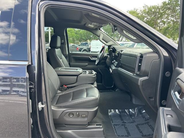 2025 GMC Sierra 1500 2WD Crew Cab Short Box SLT