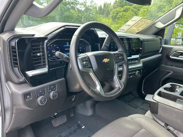 2025 Chevrolet Silverado 2500HD 4WD Crew Cab Standard Bed LT