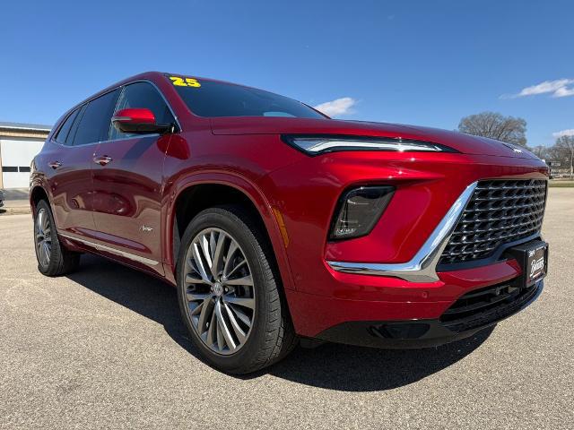 2025 Buick Enclave Avenir FWD
