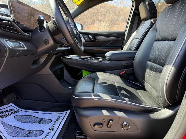 2025 Buick Enclave Avenir FWD