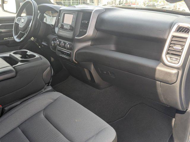 2022 Ram 1500 Big Horn Crew Cab 4x4 5'7" Box