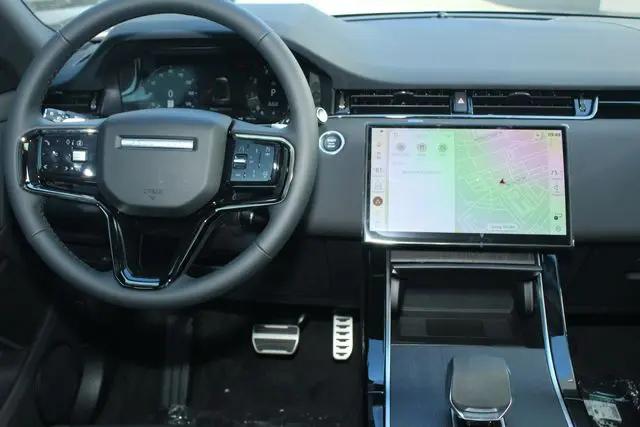 2026 Land Rover Range Rover Evoque Dynamic SE