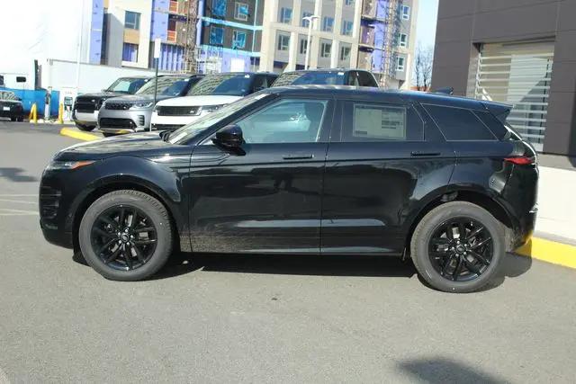 2026 Land Rover Range Rover Evoque Dynamic SE