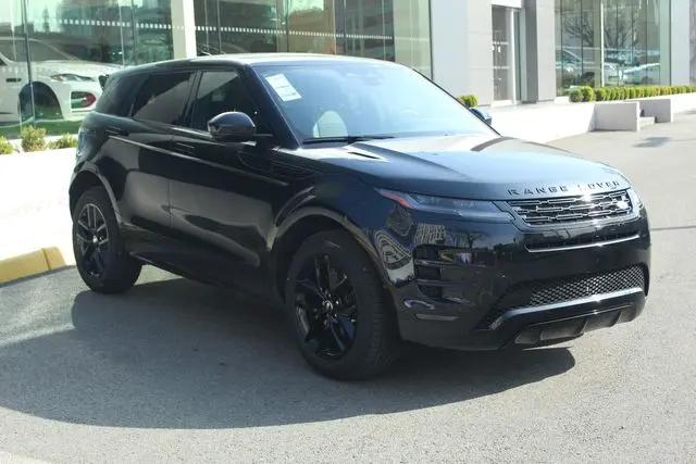2026 Land Rover Range Rover Evoque Dynamic SE