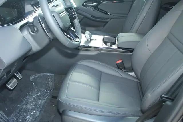 2026 Land Rover Range Rover Evoque Dynamic SE