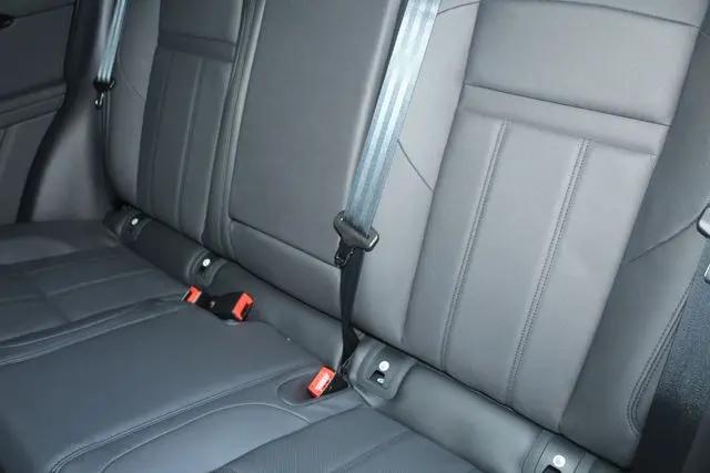 2026 Land Rover Range Rover Evoque Dynamic SE