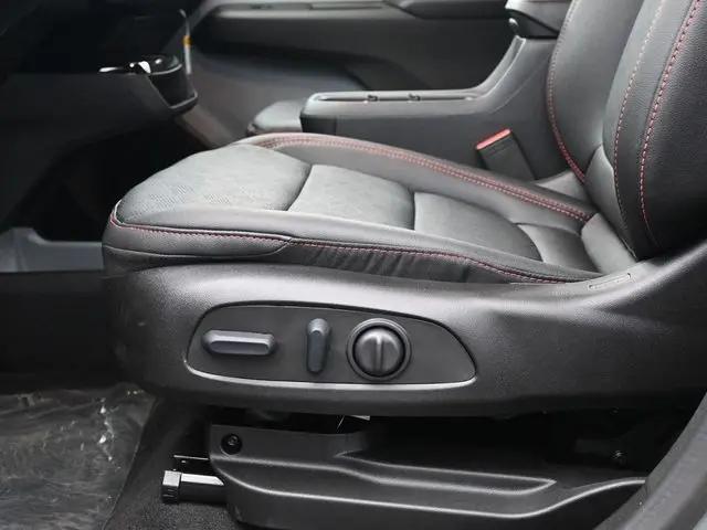 2027 Chevrolet Bolt RS FWD