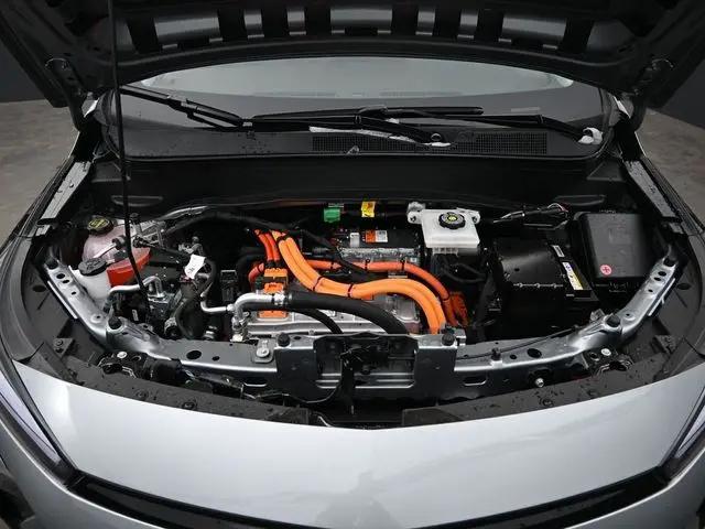 2027 Chevrolet Bolt RS FWD