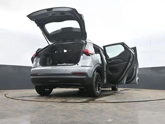 2027 Chevrolet Bolt RS FWD