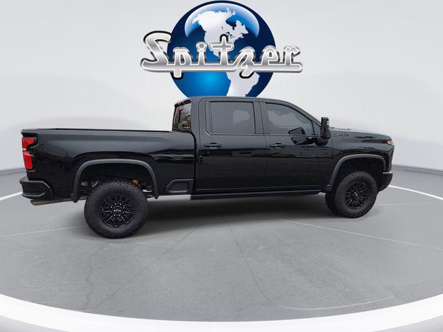 2024 Chevrolet Silverado 2500HD 4WD Crew Cab Standard Bed ZR2