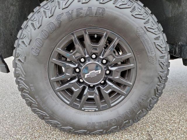 2024 Chevrolet Silverado 2500HD 4WD Crew Cab Standard Bed ZR2