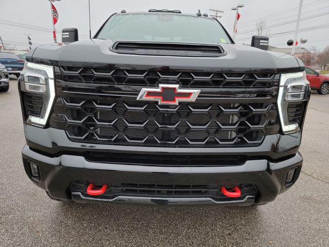 2024 Chevrolet Silverado 2500HD 4WD Crew Cab Standard Bed ZR2