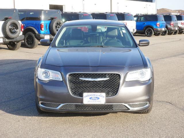 2017 Chrysler 300 Limited AWD