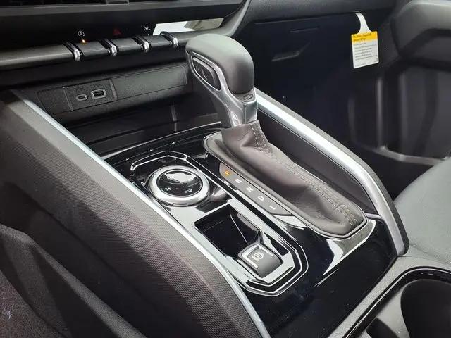 2026 Chevrolet Colorado LT, 4WD