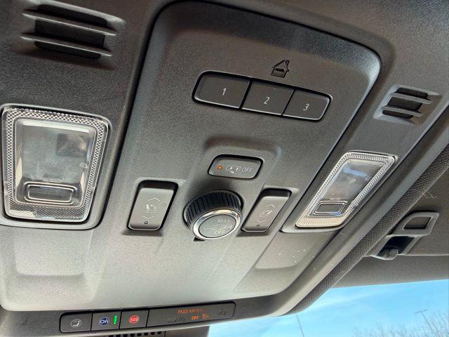 2023 Chevrolet Tahoe 4WD Premier
