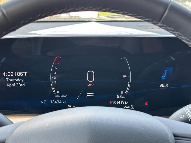 2024 Cadillac XT4 AWD Premium Luxury