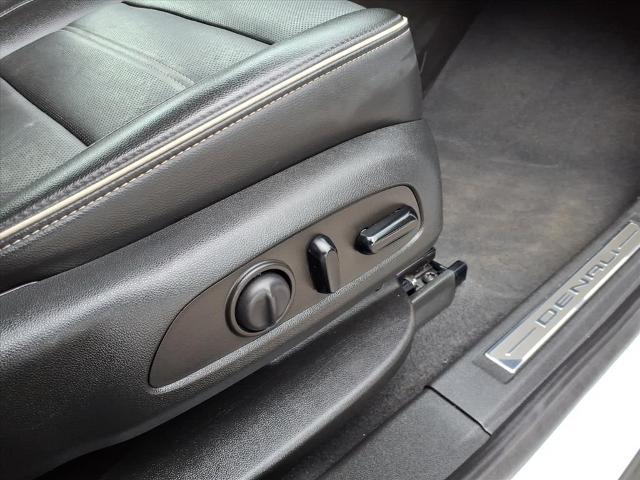 2023 GMC Acadia FWD Denali