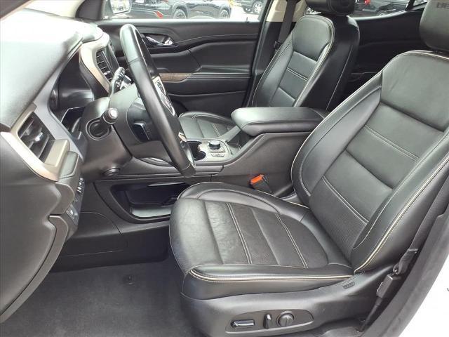 2023 GMC Acadia FWD Denali