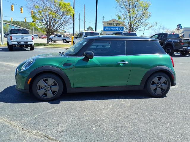 2022 MINI Hardtop Cooper