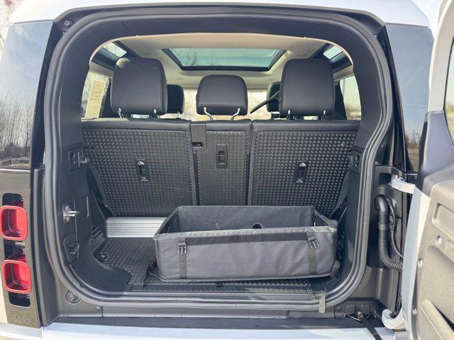 2021 Land Rover Defender 90 S