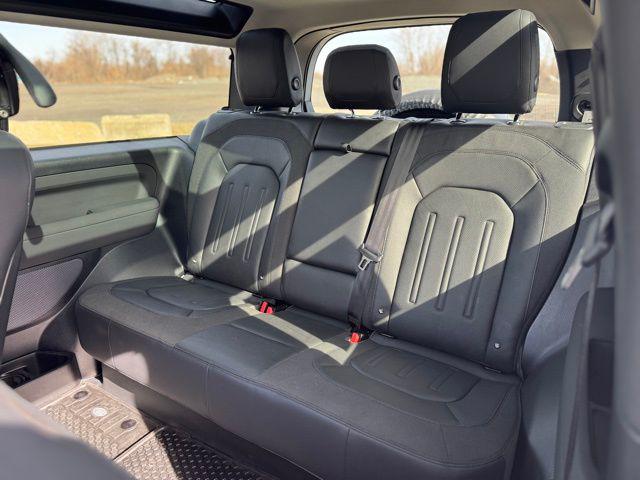 2021 Land Rover Defender 90 S