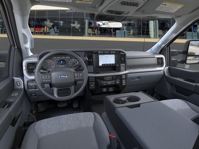 2023 Ford F-350 XLT